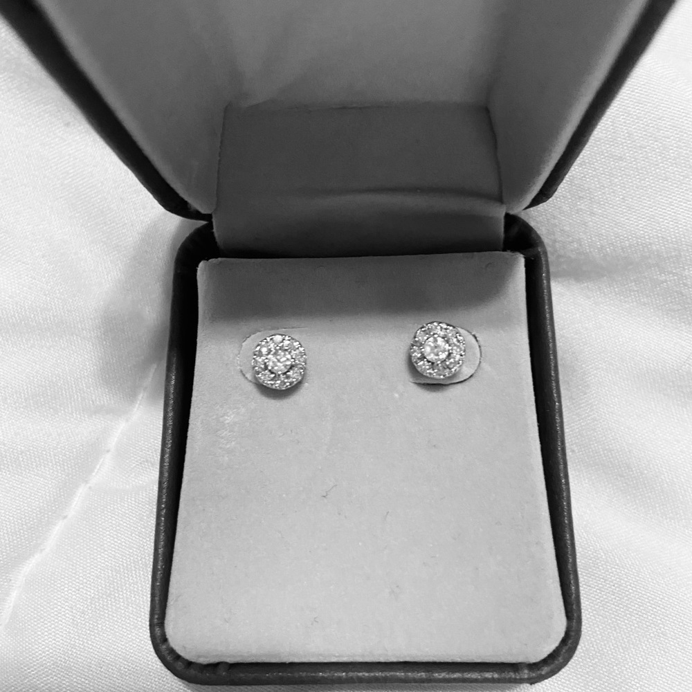 Diamond earrings
